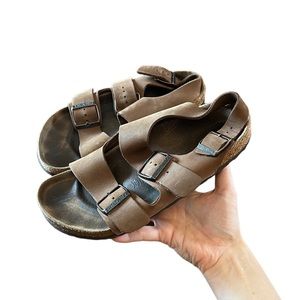 1008- BIRKENSTOCK Brown Leather Sandals size 38